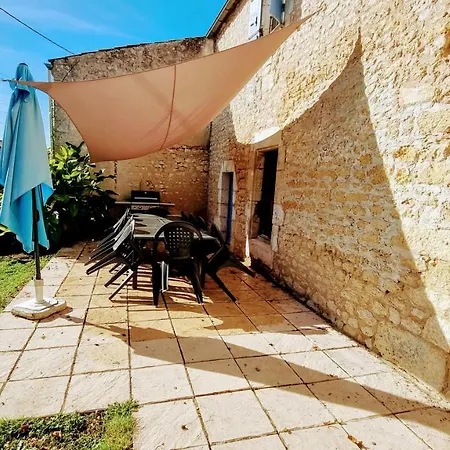 4 Bedroom With Private Pool And Garden * Saint-Just-Luzac