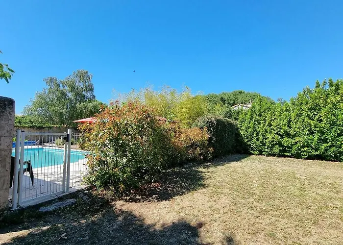 Casa de Férias 4 Bedroom With Private Pool And Garden Saint-Just-Luzac