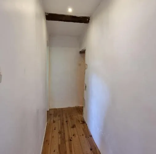 4 Bedroom With Private Pool And Garden *