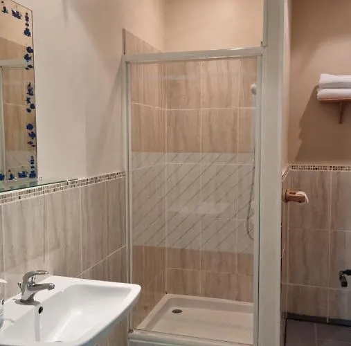 4 Bedroom With Private Pool And Garden * Saint-Just-Luzac