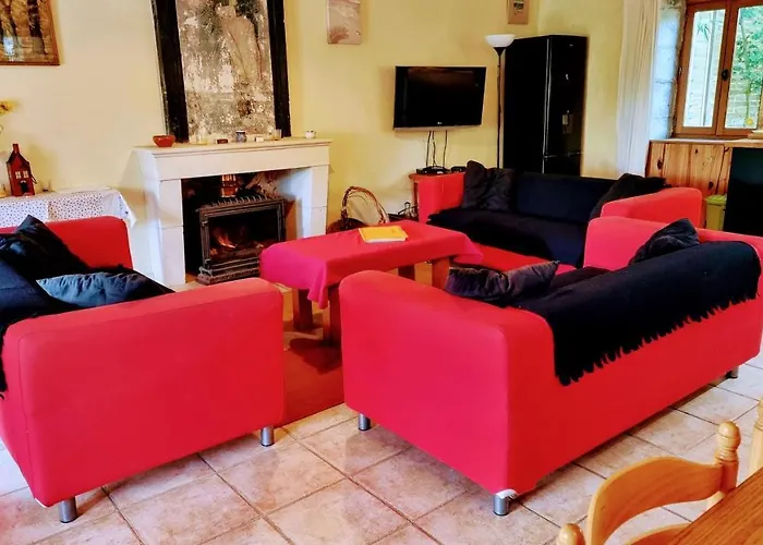 4 Bedroom With Private Pool And Garden Casa de Férias Saint-Just-Luzac