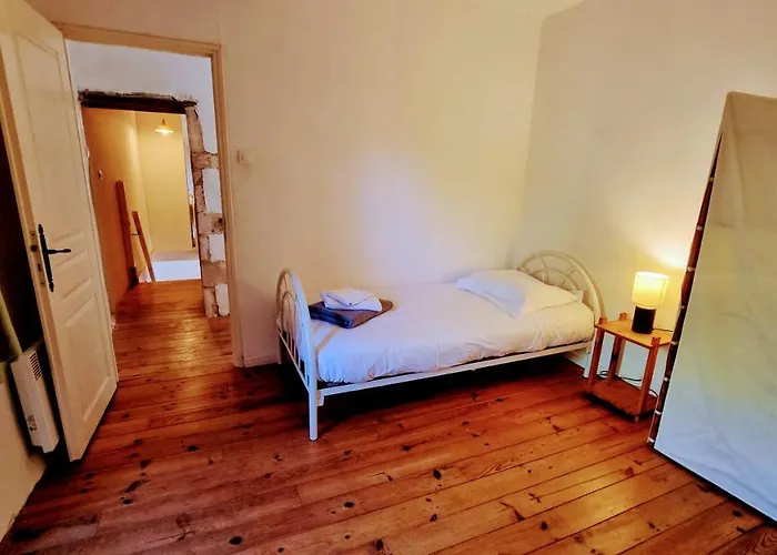 Casa de Férias 4 Bedroom With Private Pool And Garden