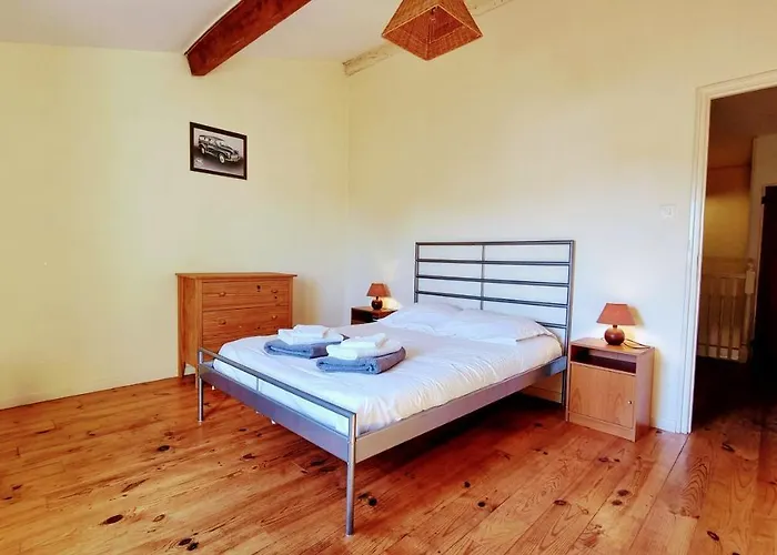 Casa de Férias 4 Bedroom With Private Pool And Garden